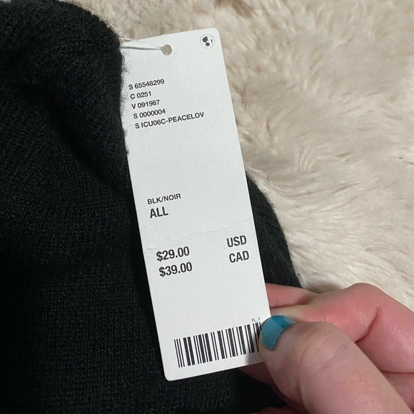 urban outfitters beanie - Picture 5 of 5